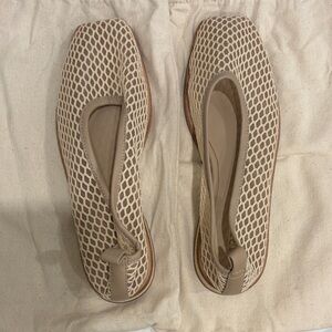 Artisan Crafted By Zigi Mesh Flats